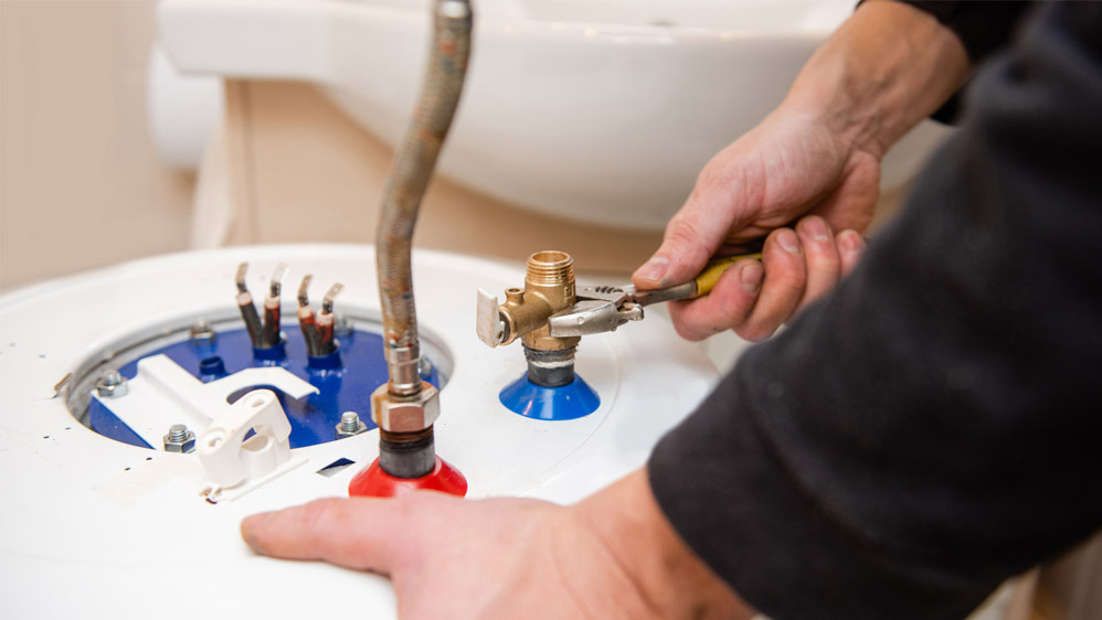 Water Heater Maintenance in Miguel Barrera